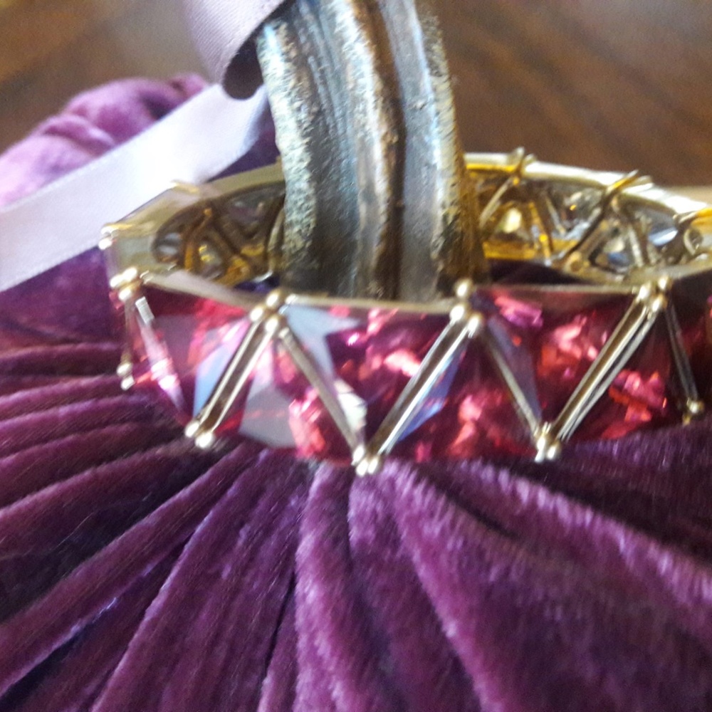 Burgundy and Gold Tone Bracelet